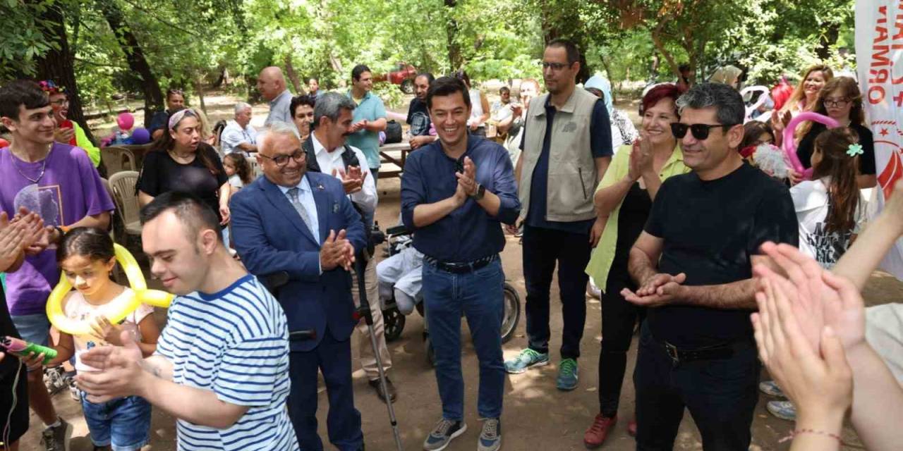 Başkan Ünlü: “Her Zaman Yanınızdayız”