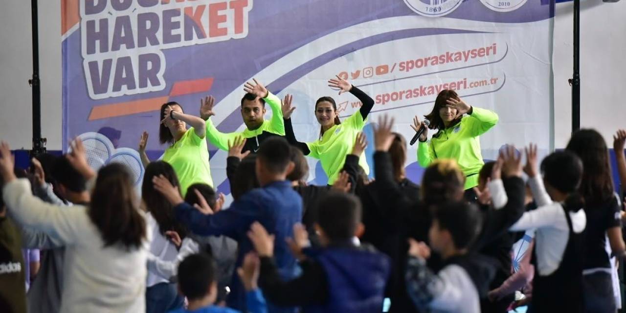 Büyükşehir Spor Aş’den Pınarbaşı’nda Çocuk Şenliği