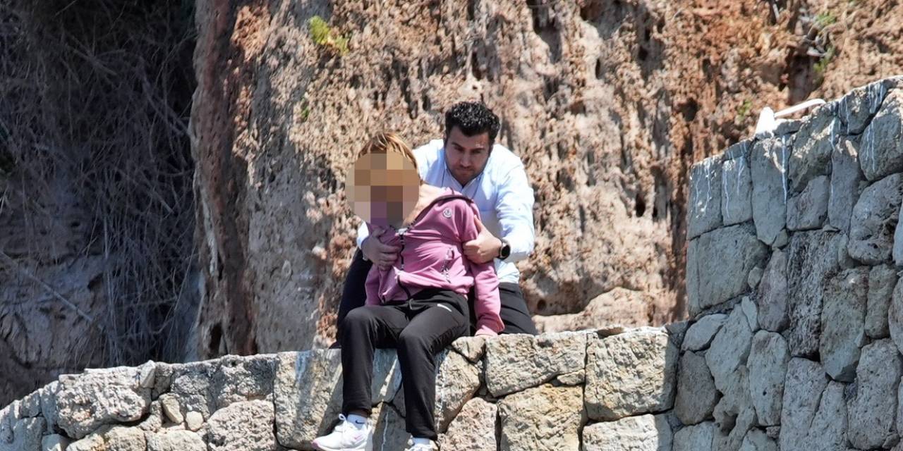 Kahraman Müzakereci Genç Kadını Ölümün Kıyısından Çekip Aldı