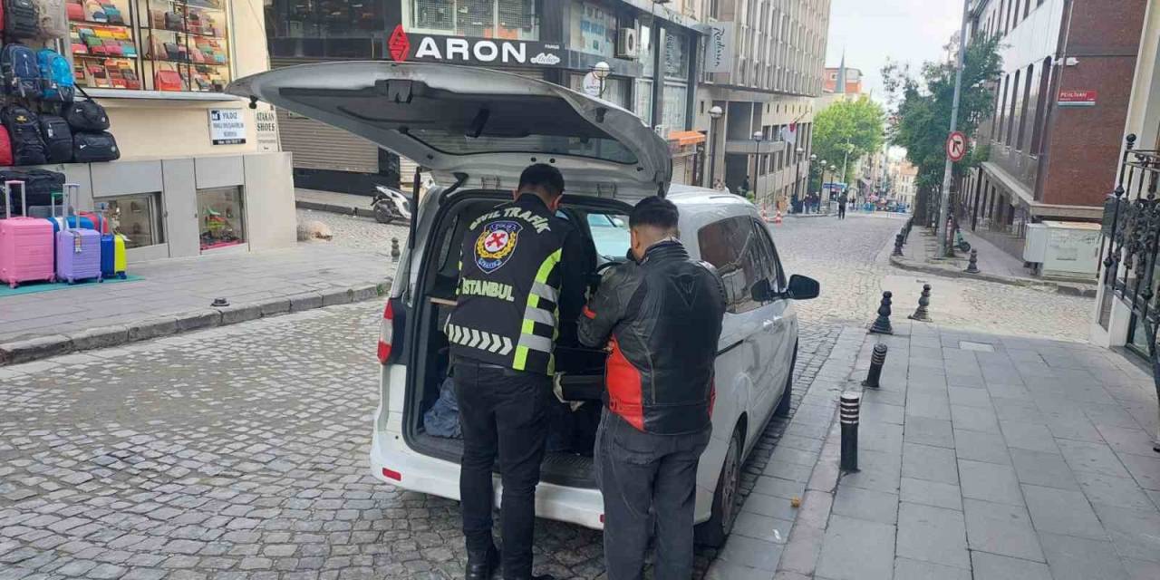 Avrasya Tüneli’nde Tek Tekerlek Üzerinde Gitti: O Anlar Kamerada