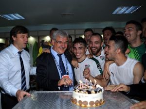 Recep Bölükbaşı’na Sürpriz Doğum Günü