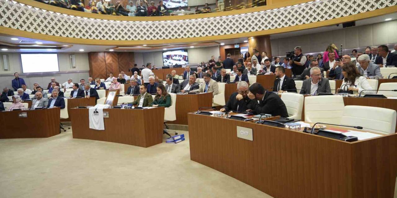 Büyükşehir’e Meclisten Yatırımlar İçin Borçlanma Yetkisi