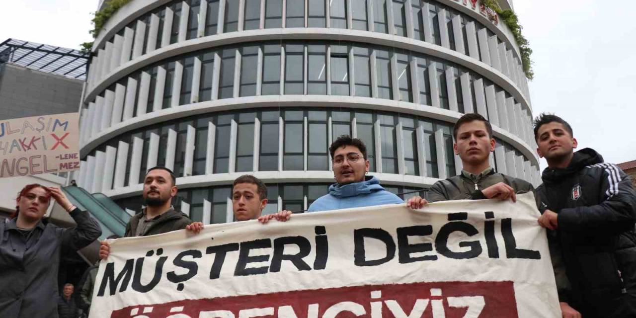 Bolu’da Ulaşıma Yapılan Yüzde 63 Zam Öğrencileri Ayaklandırdı