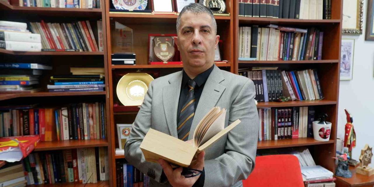 Eğilmez, Hazırladığımız Albümde : “Çocuk Katili İsrail’in Katliamları Anlatıldı”