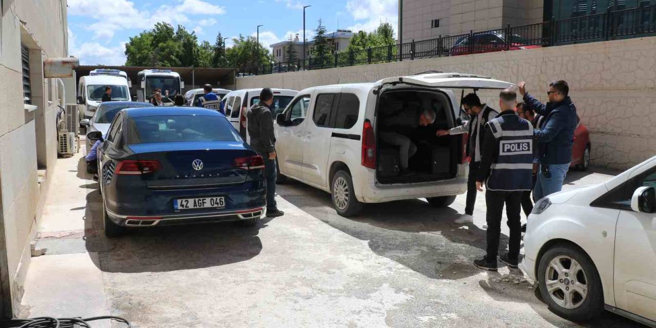 Elazığ’daki Kan Donduran Cinayette Gözaltına Alınan 4 Kişi Adliyeye Sevk Edildi