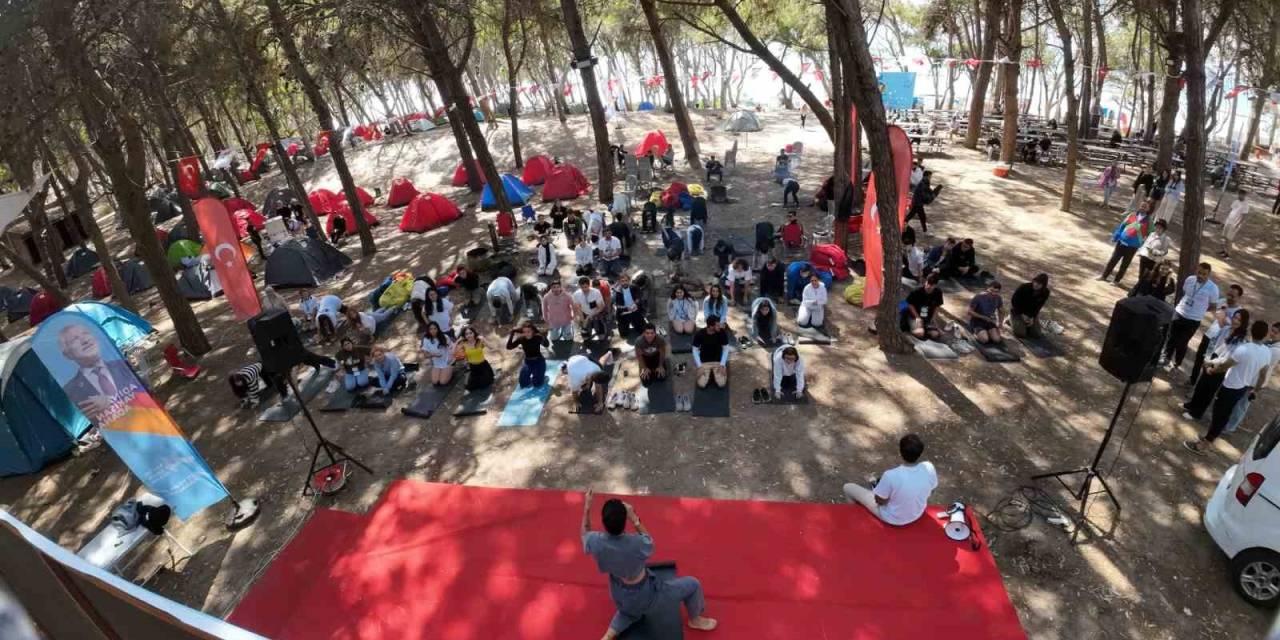 Büyükşehir’den Üniversite Öğrencilerine Gençlik Kampı