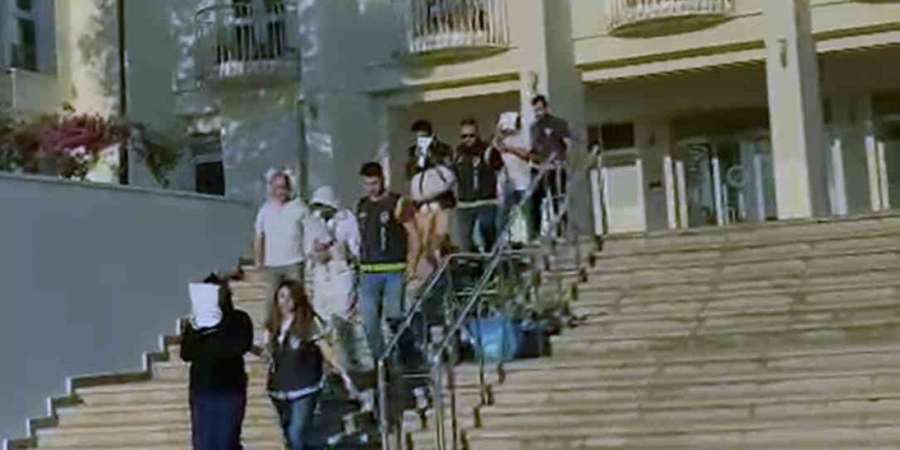 4 Aydır Takip Edilen Fuhuş Çetesi Çökertildi