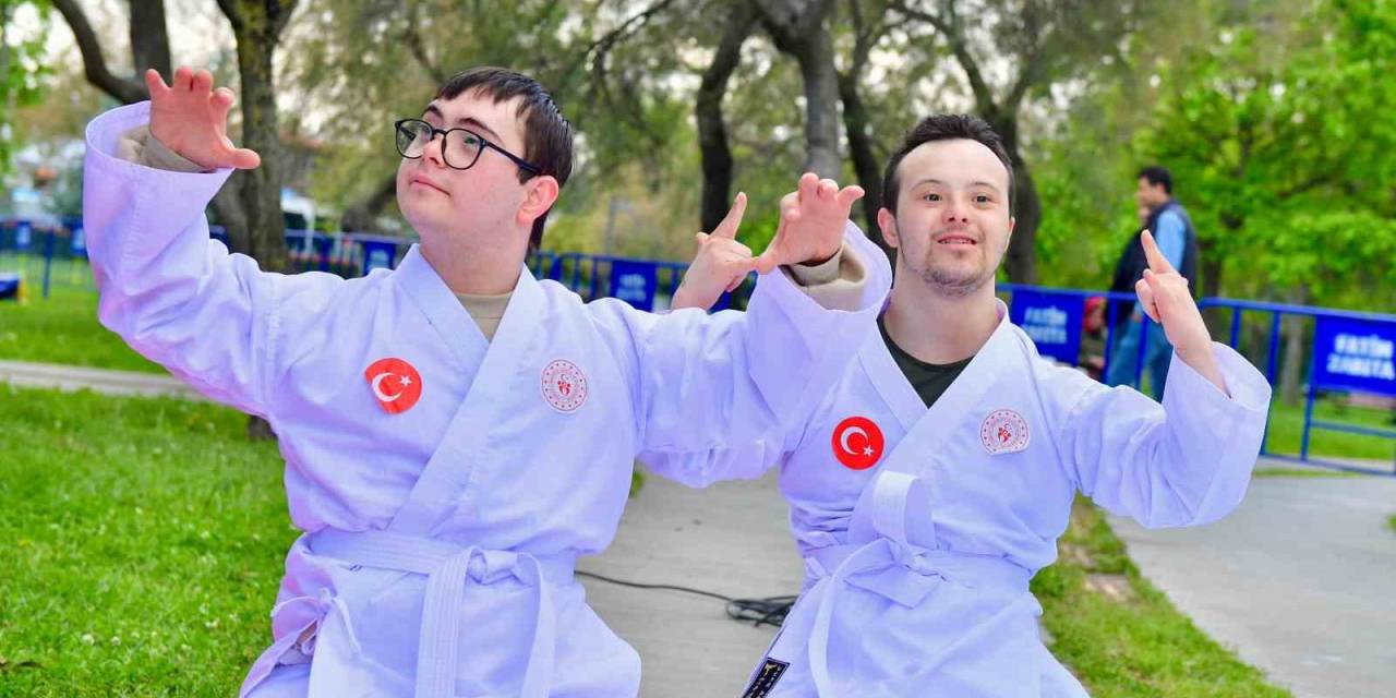 Fatih’te ’6. Geleneksel Engelliler Spor Ve Eğlence Şenliği’ Düzenlendi