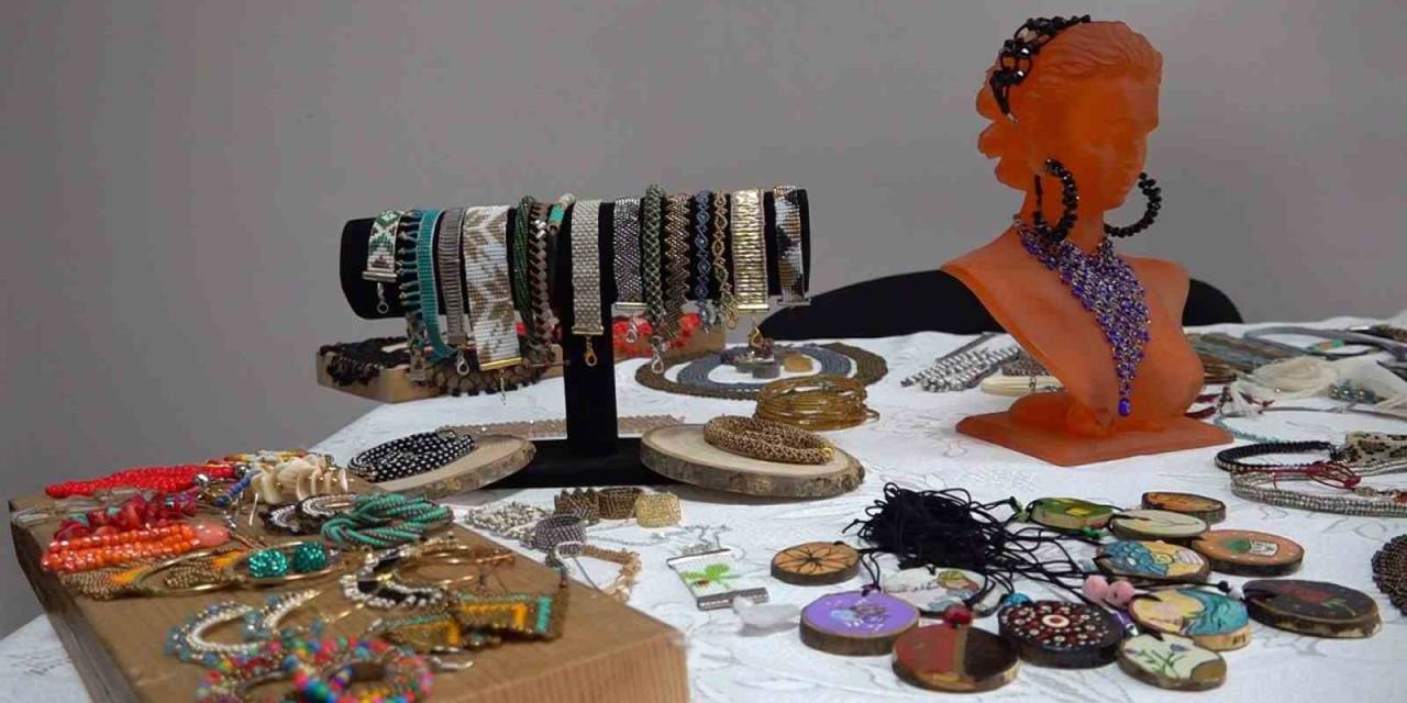 Kartepeli Kadınlardan Harika Takılar