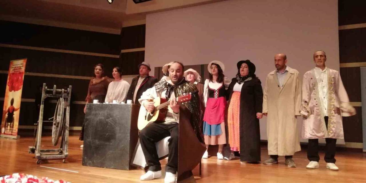 Erzurum’da ‘’sevgi Tüm Engelleri Aşar’’ Programı