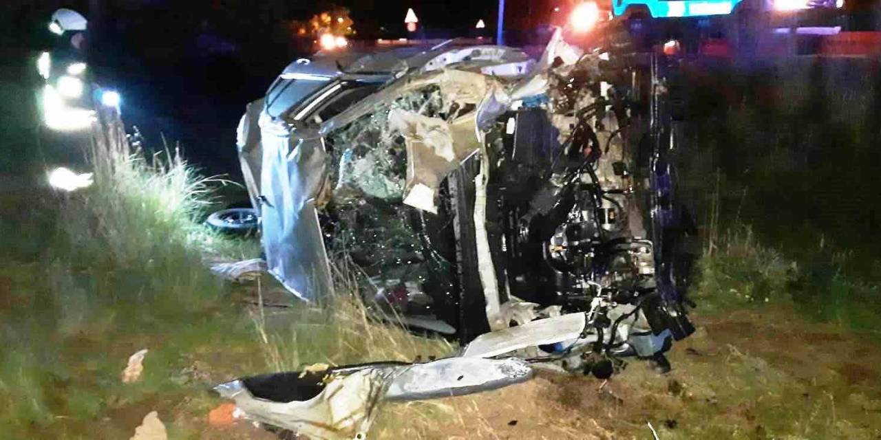 Otomobil Şarampole Devrildi: 1 Yaralı