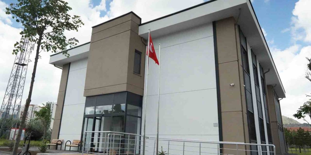 Hatice- Azmi Nalbantoğlu Aile Sağlığı Merkezi Resmi Açılış İçin Gün Sayıyor