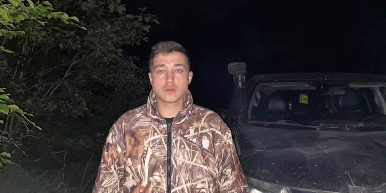 Başından Silahla Vurulan 20 Yaşındaki Genç Kaldırıldığı Hastanede Yaşamını Yitirdi