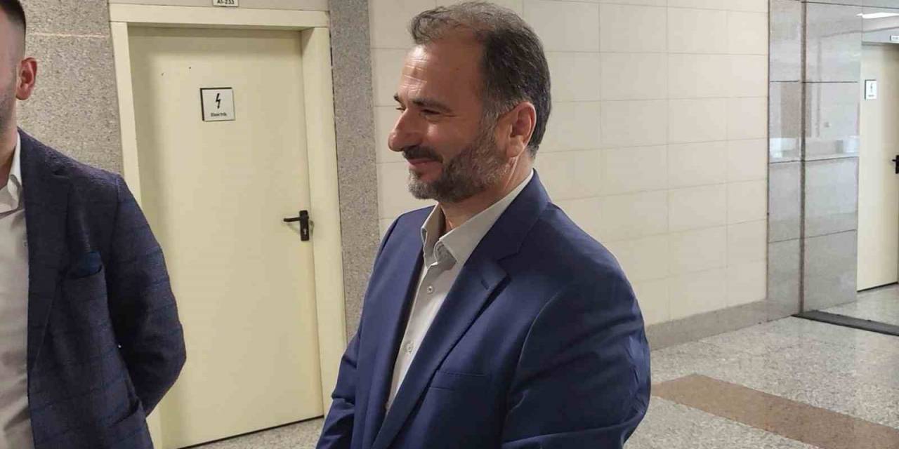 Fatih Camii’nde İmama Saldıran Sanığın Yargılanmasına Başlandı