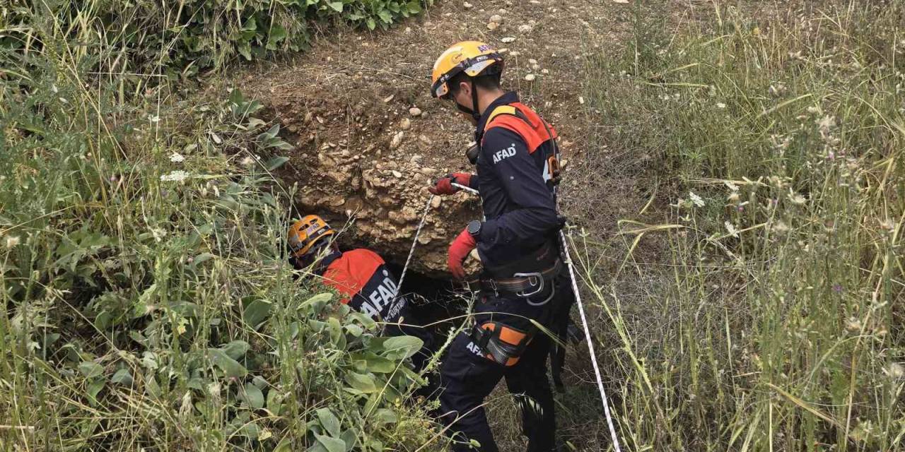 Yer Altı Mağarasında Kurtarma Operasyonu