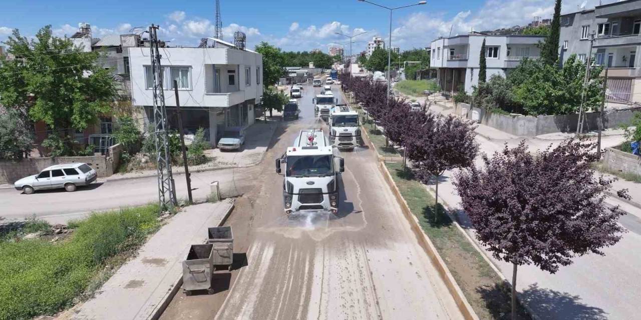 Adıyaman Belediyesi’nden Temizlik Çalışması