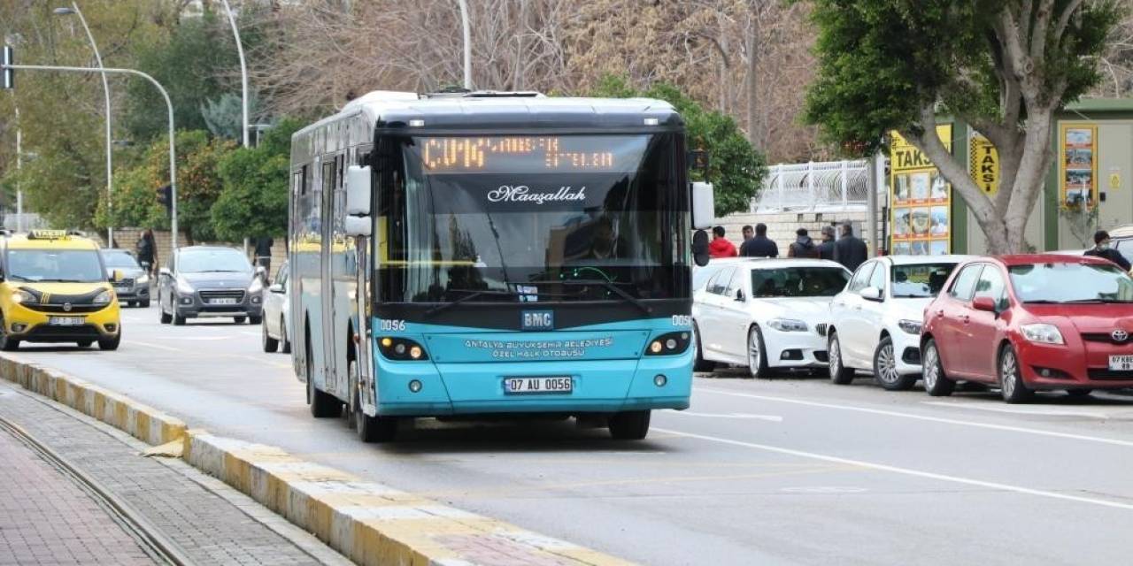 Antalya’da Ulaşım Ücretine Yüzde 33 Zam Geldi