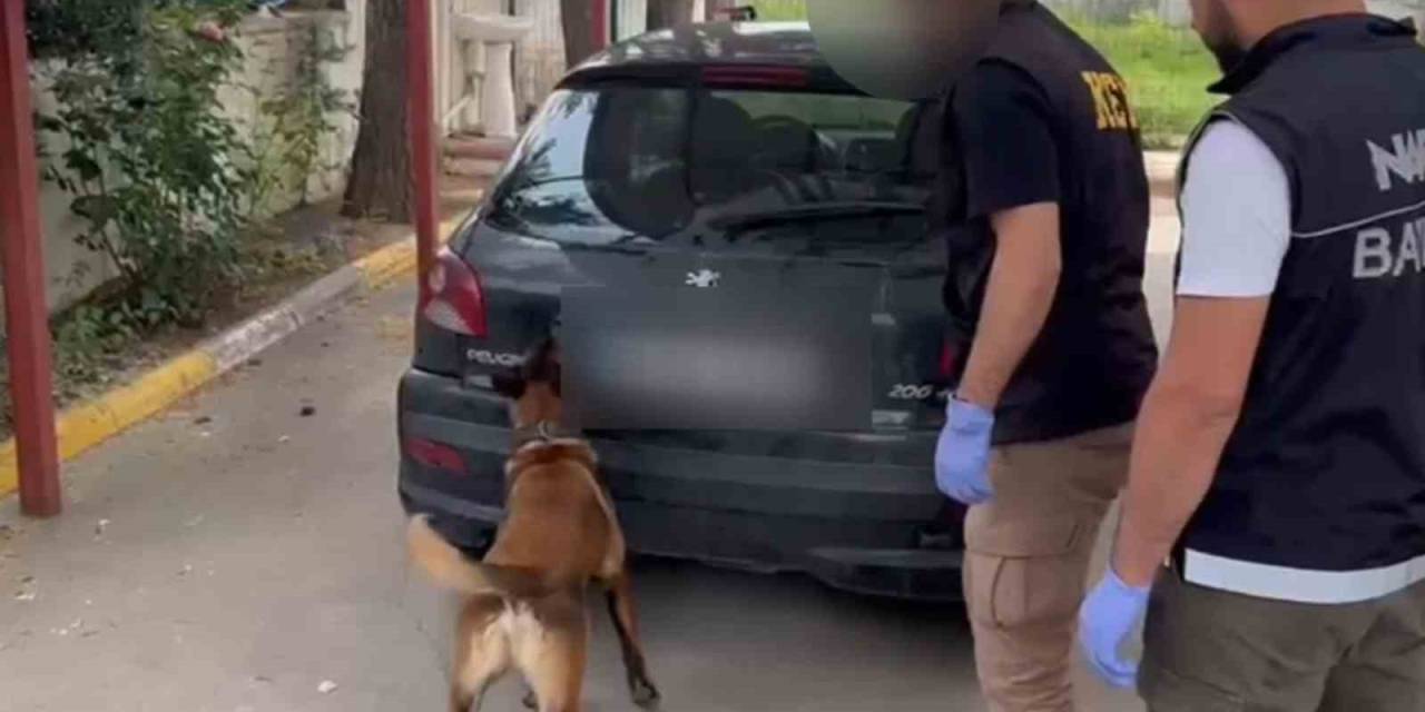 Yangın Tüpünden Uyuşturucu Çıktı: 2 Gözaltı