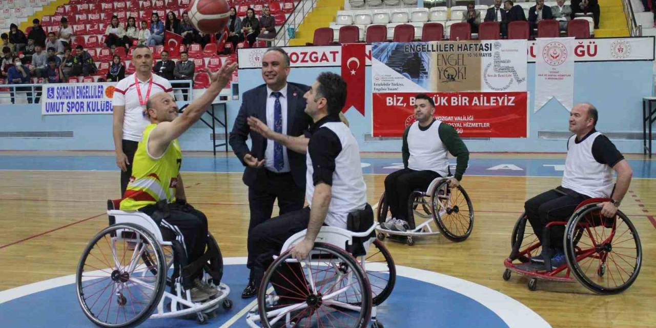 Basketler Engeller İçin Atıldı