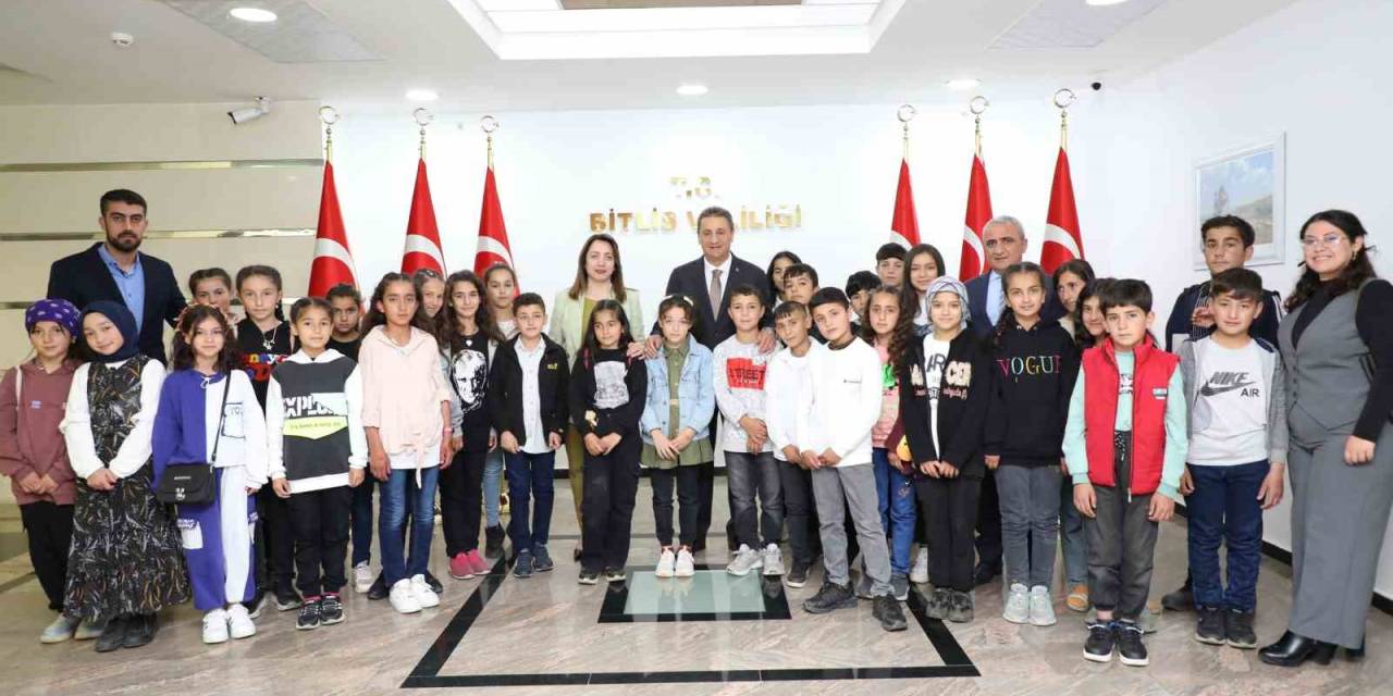 Bitlis’te ‘İlimizi Tanıyalım Projesi’ Devam Ediyor