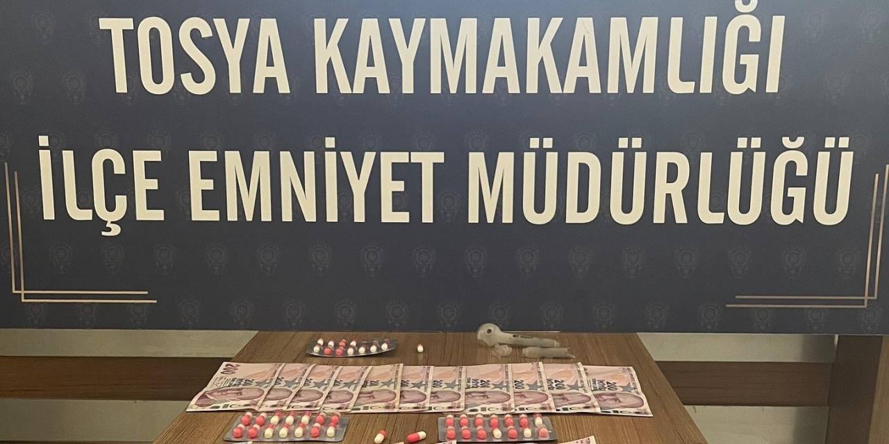 Kastamonu’da Uyuşturucuyla Yakalanan İki Şüpheli Tutuklandı