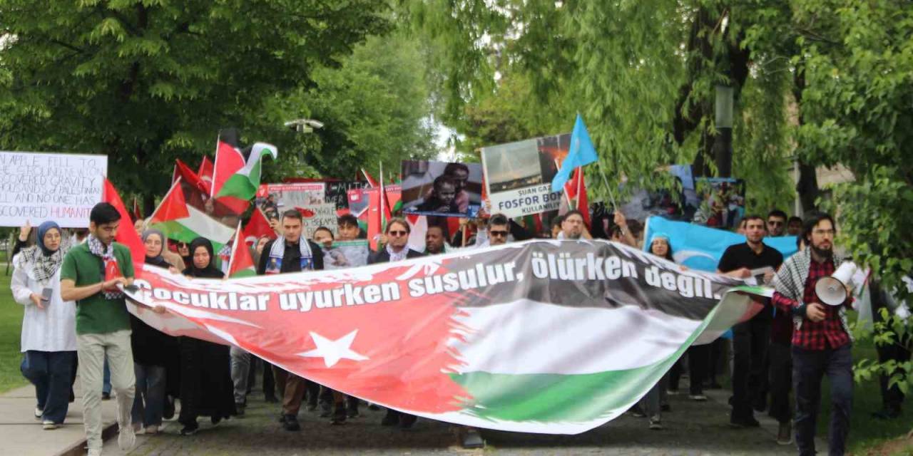 Agü, Filistin’e Destek Yürüyüşü Düzenledi