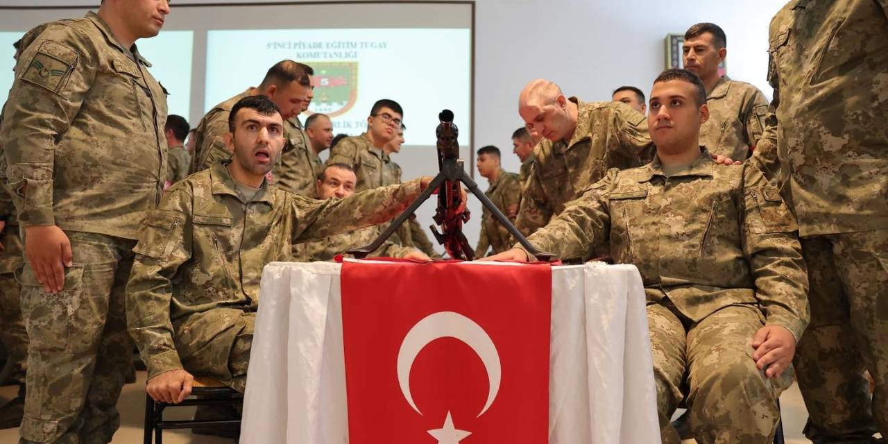 Engelli Bireyler Temsili Askerlik Yaptı