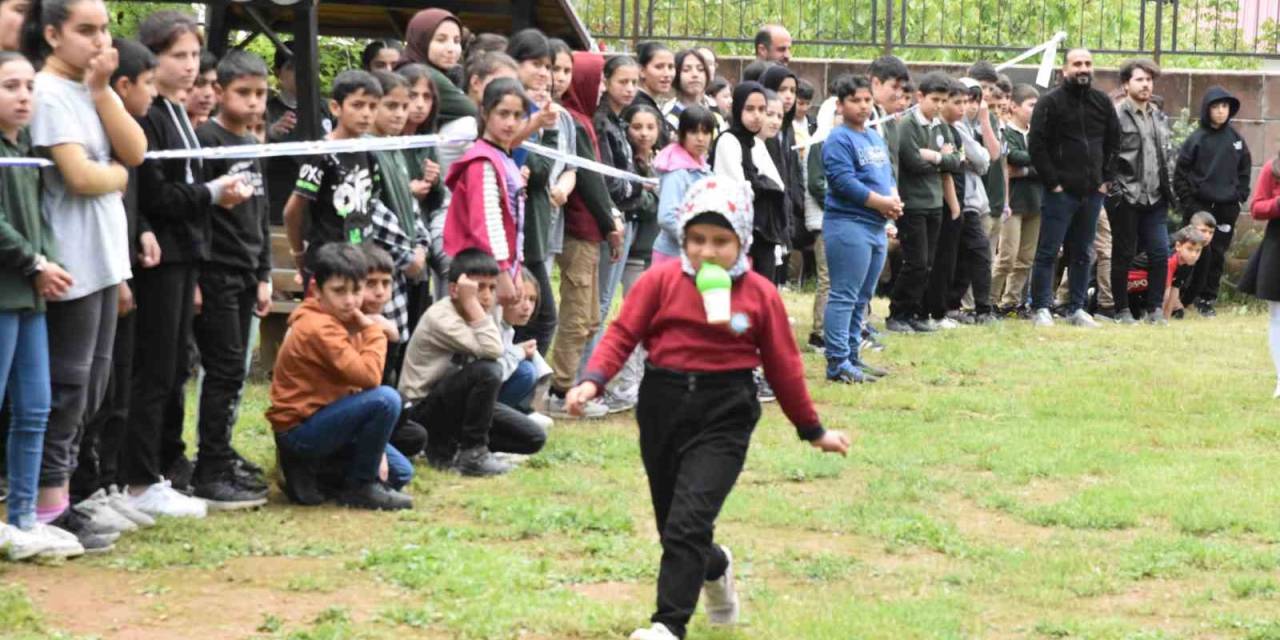 Bitlis’te ‘Geleneksel Sokak Oyunları Şenliği’ Düzenlendi