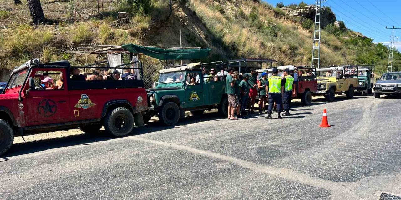 Antalya’da Safari Araçları Denetlendi