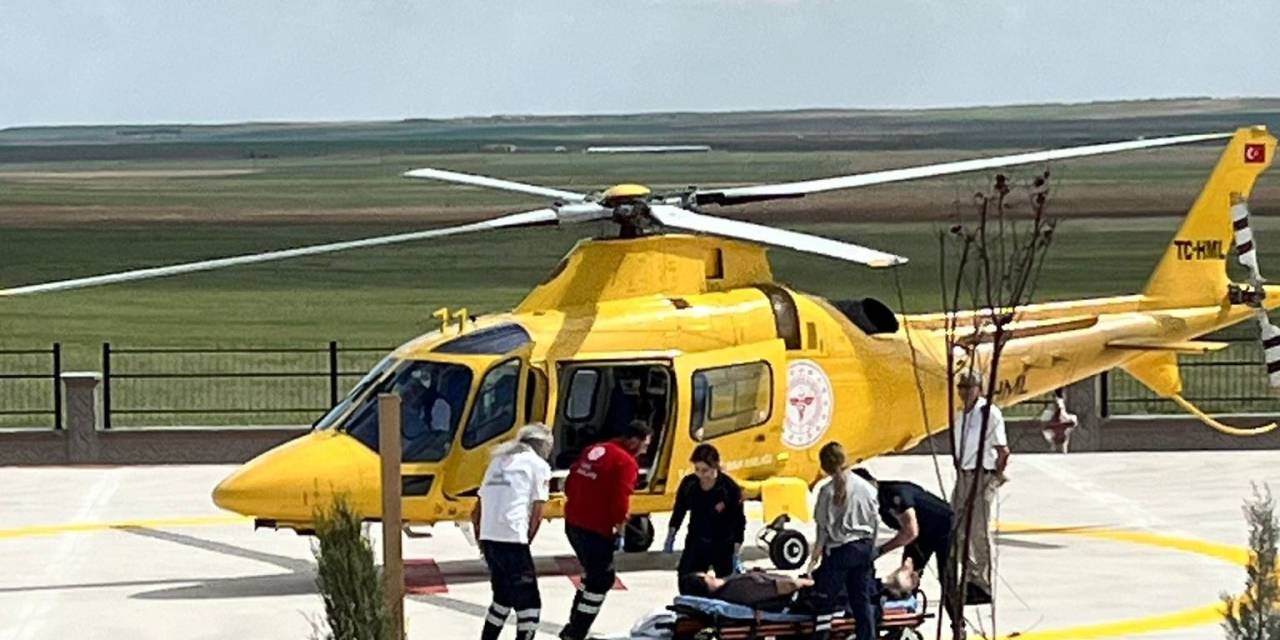 Kalp Krizi Geçiren Hasta İçin Helikopter Ambulans Havalandı