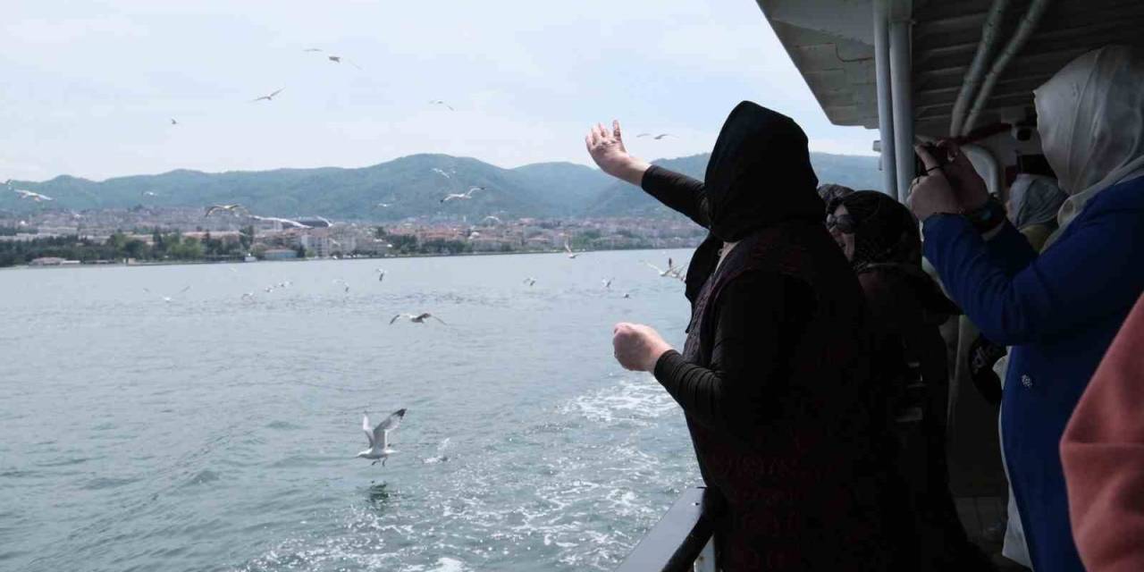 Kadınların Vapur Keyfi