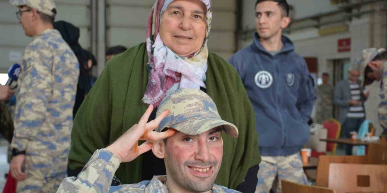 Ankara’da 21 Engelli Genç Temsili Askerlik Yaptı