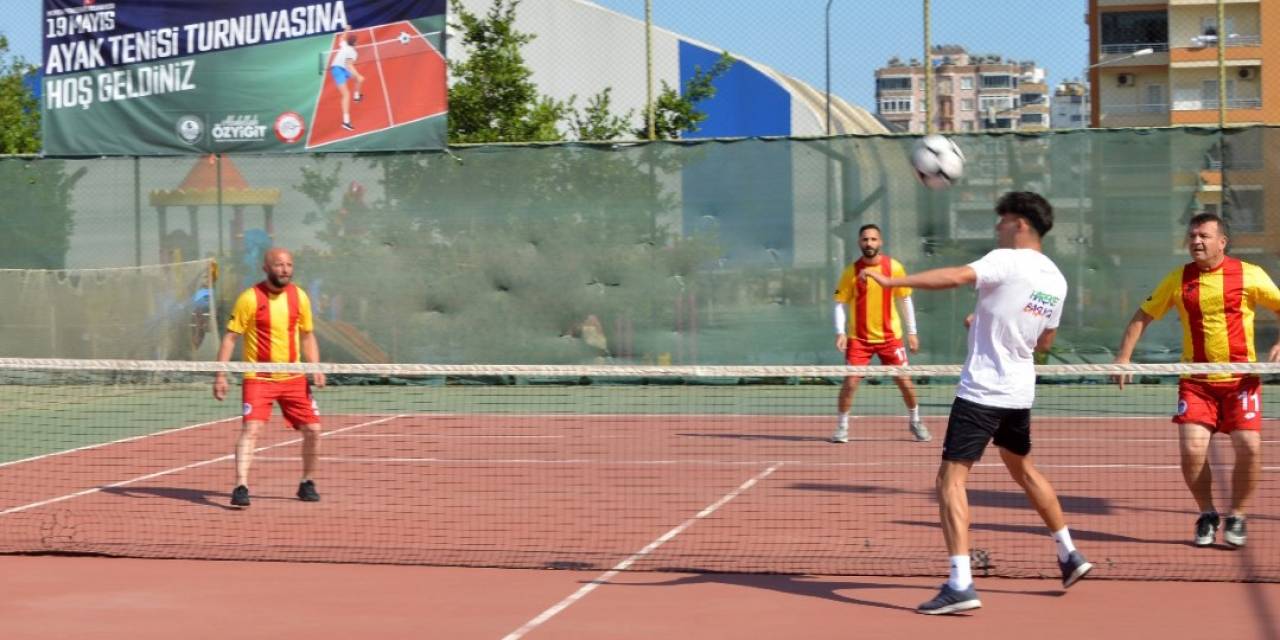 19 Mayıs Ayak Tenisi Turnuvası Başladı