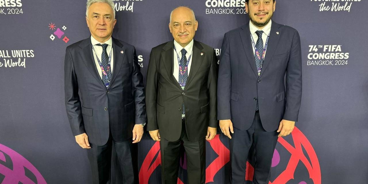 Tff Başkanı Mehmet Büyükekşi, Fıfa Başkanı Gianni Infantino İle Bir Araya Geldi