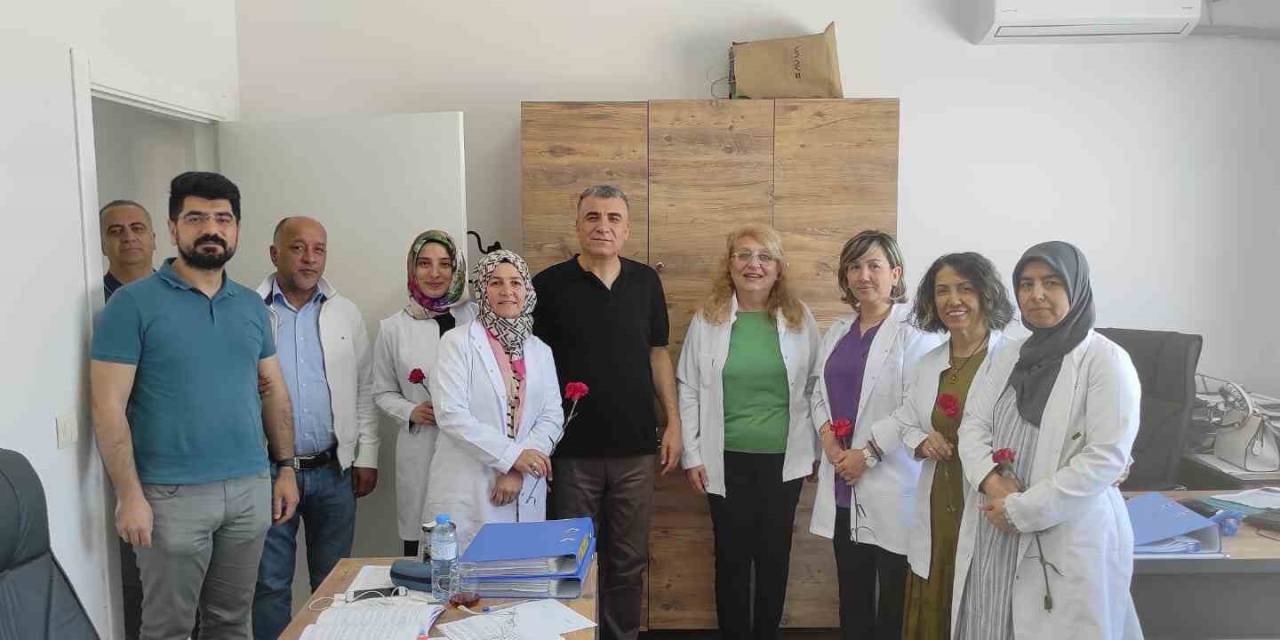 Başhekim Karakuş, Hemşireler Haftasını Kutladı