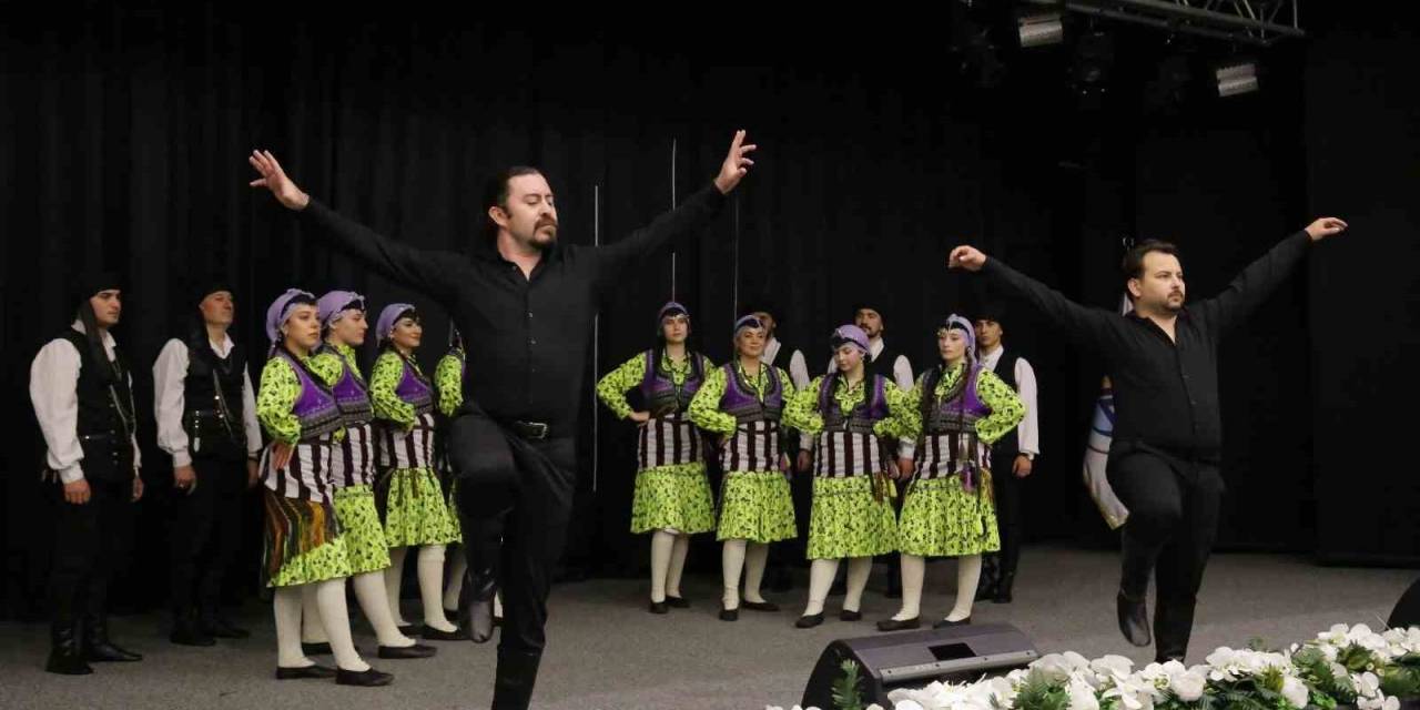 Avrasya Üniversitesi’nde 19 Mayıs Kutlamaları Kostak Ali Zeybeği, Horon Ve Kolbastı İle Başladı