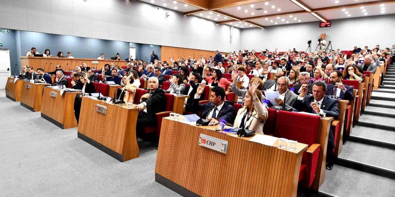 İzmir Büyükşehir Belediyesi Ana Hizmet Binası İçin Plan Değişikliği