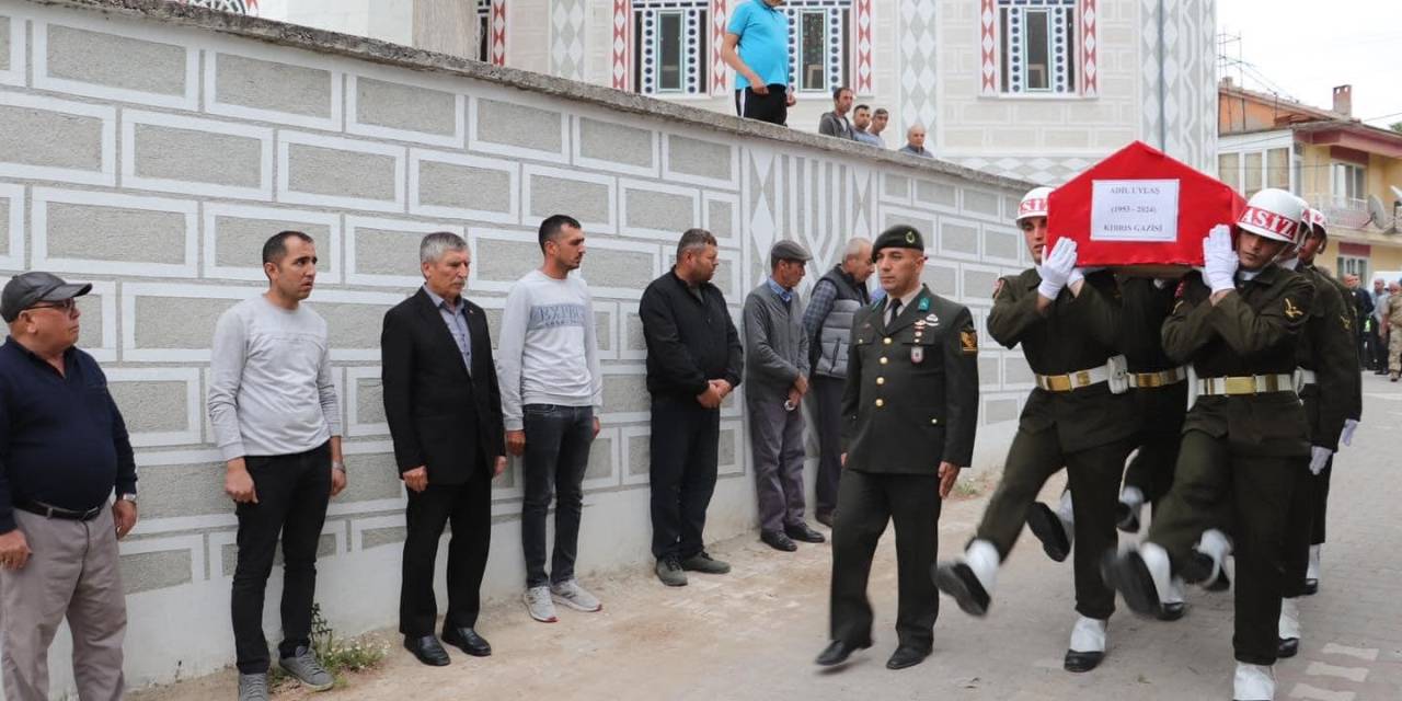 Kırkağaçlı Kıbrıs Gazisi Son Yolculuğuna Uğurlandı