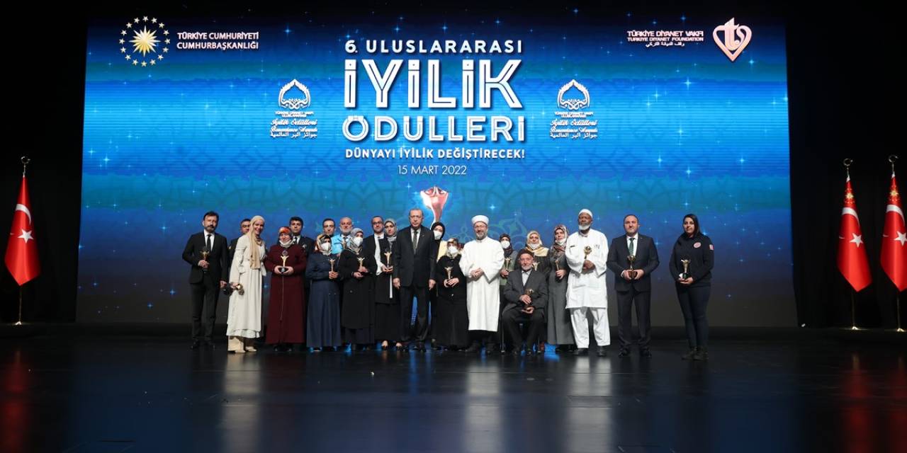 Tdv Uluslararası İyilik Ödülleri Sahiplerini Buluyor