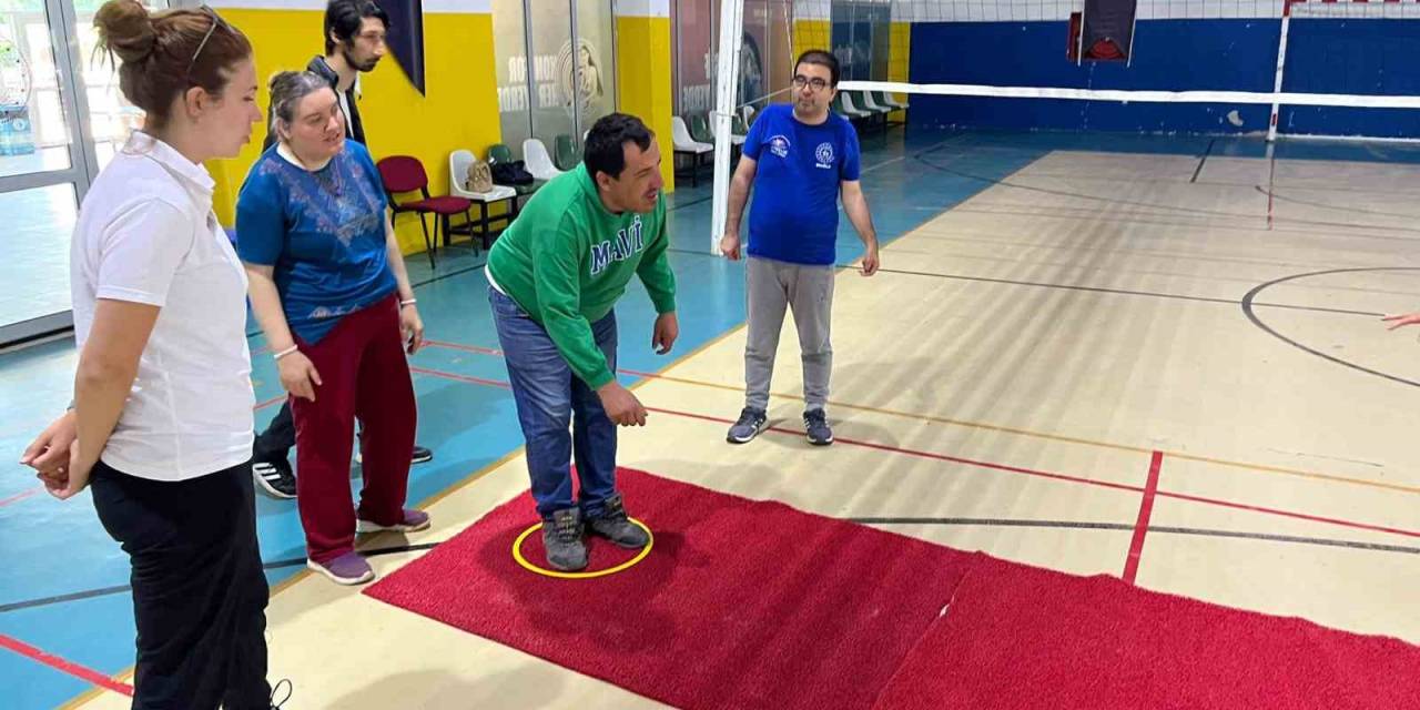 Muğla’da Engelsiz Bilyeler Yarıştı