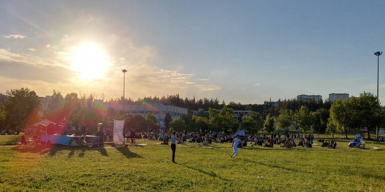 Buü Rektörlüğü, Asılsız Haberleri Yalanladı