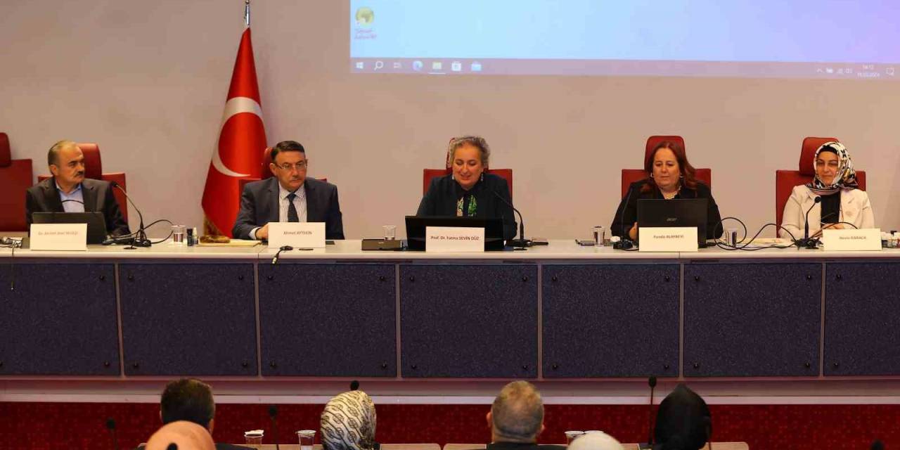 Büyük Şehir Sanat Galerisi Sempozyumu Gerçekleştirildi