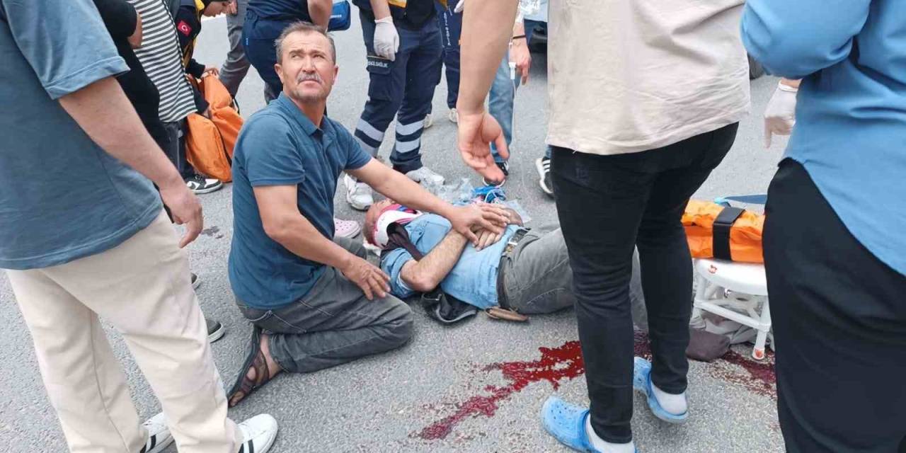 2 Motosiklet Çarpıştı, 2 Yaralı