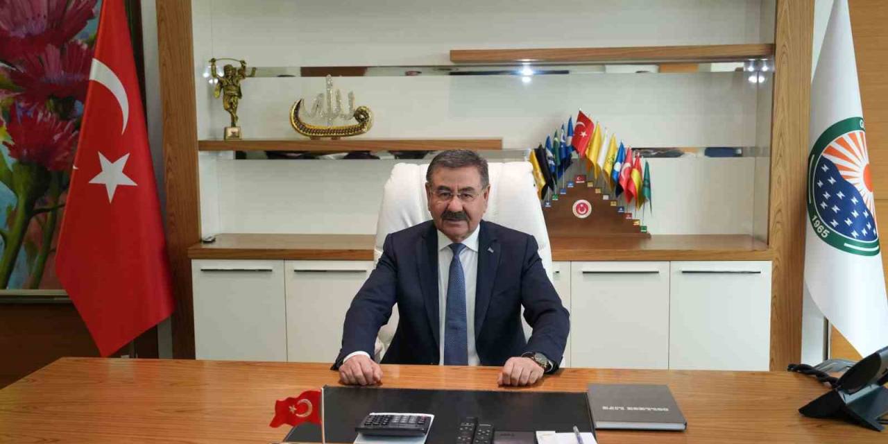 Gölbaşı Belediye Başkanı Odabaşı 19 Mayıs’ı Kutladı