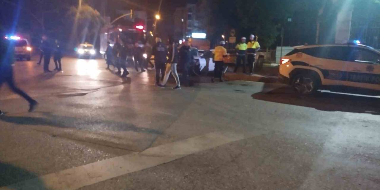 Pendik’te Trafik Kazası: 2’si Ağır 4 Yaralı