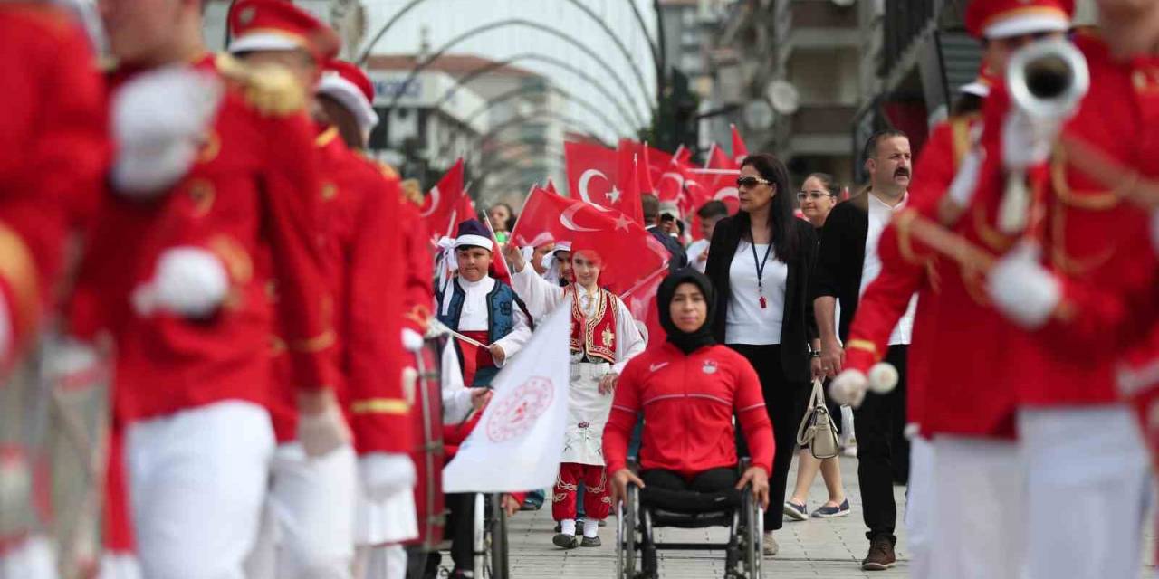 Bağcılar’da 19 Mayıs Coşkuyla Kutlandı