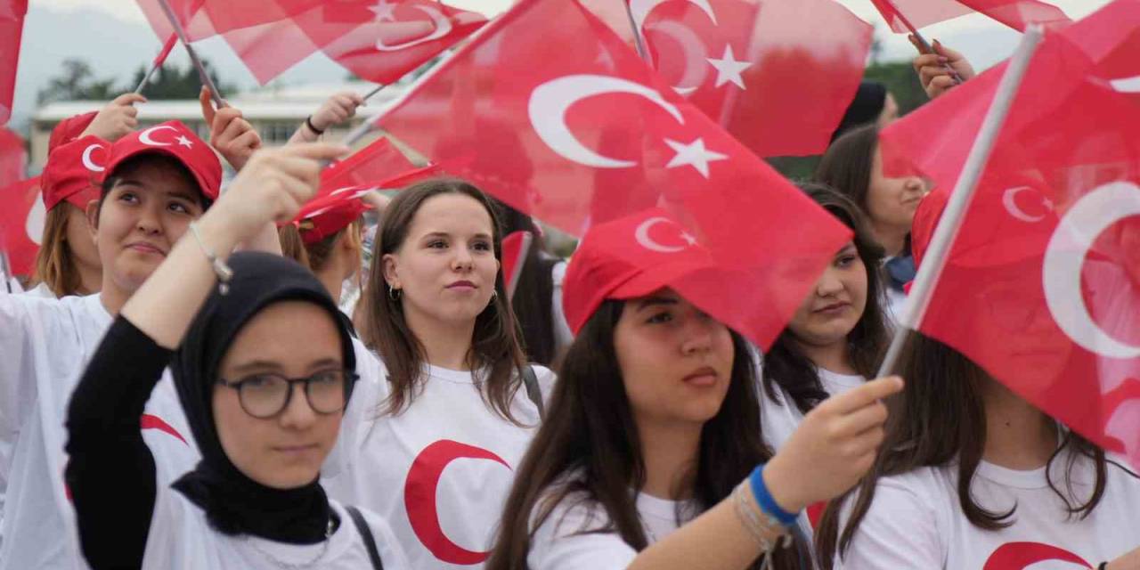 Bursa’da 19 Mayıs Coşkusu Sürüyor