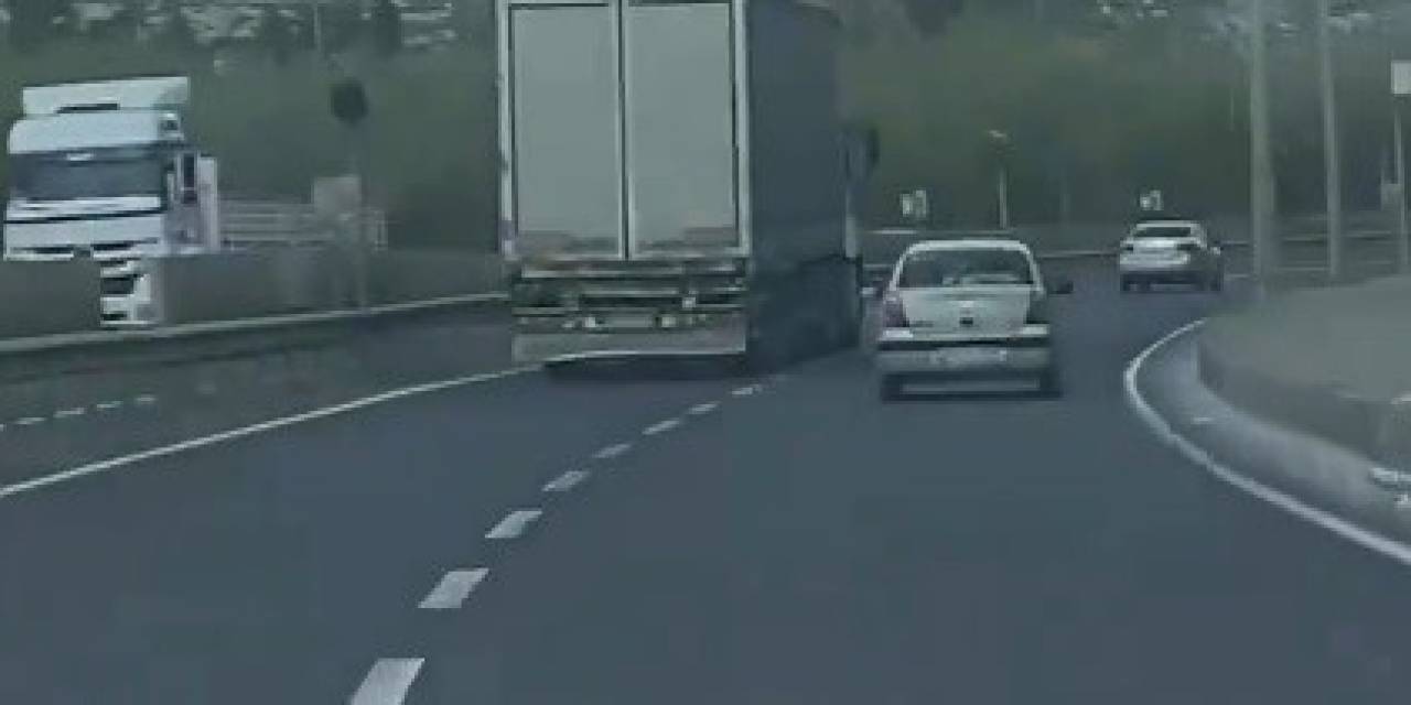 Yokuşu İnen Kamyona Hiçbir Araç Yetişemedi