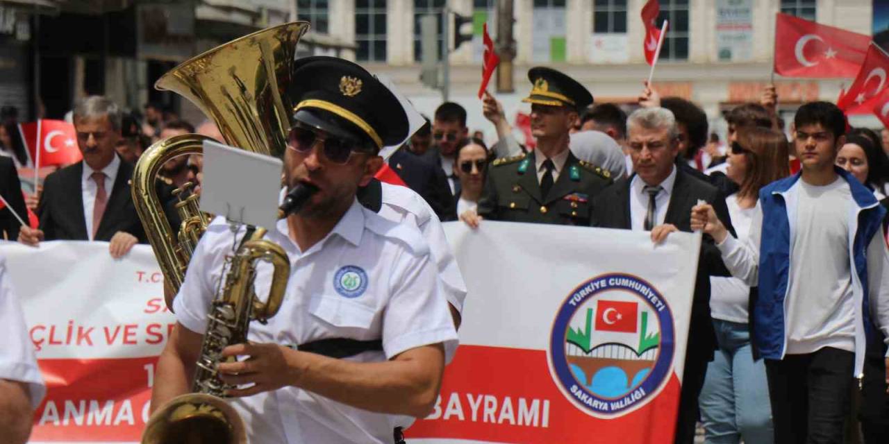 19 Mayıs Coşkusu Sokaklara Taştı, Çeşitli Etkinliklerle Kutlandı