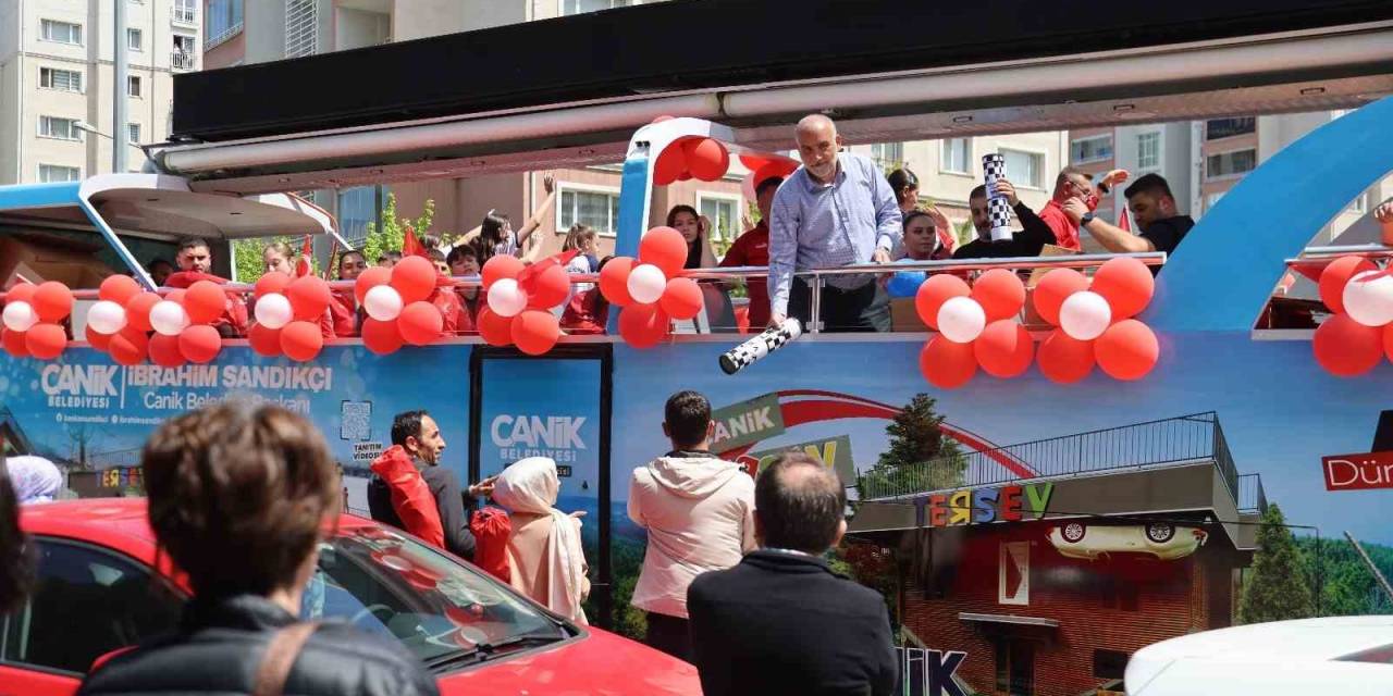 Canik’te 19 Mayıs Coşkusu